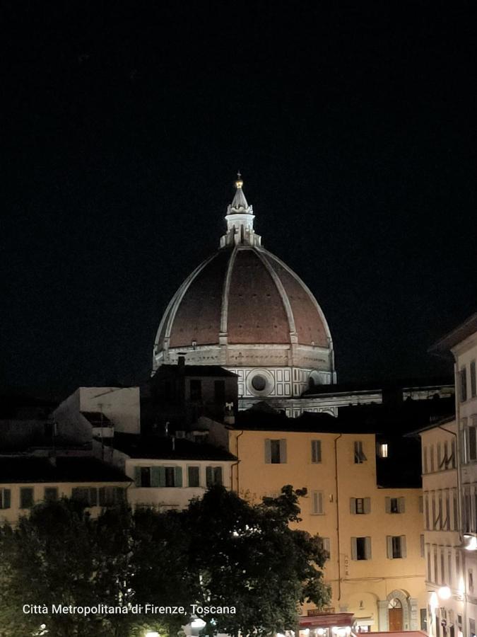 overlooking’s Duomo apartment in Mercato Centrale Firenze Esterno foto