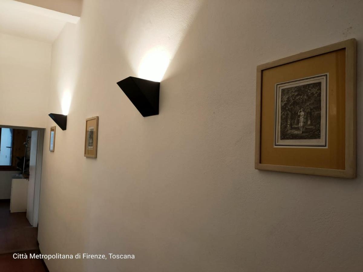 overlooking’s Duomo apartment in Mercato Centrale Firenze Esterno foto